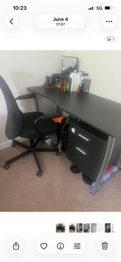 Desk & chair