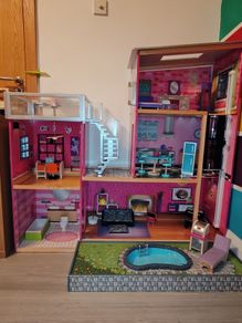 Kidcraft Uptown Dollhouse