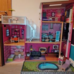 Kidcraft Uptown Dollhouse