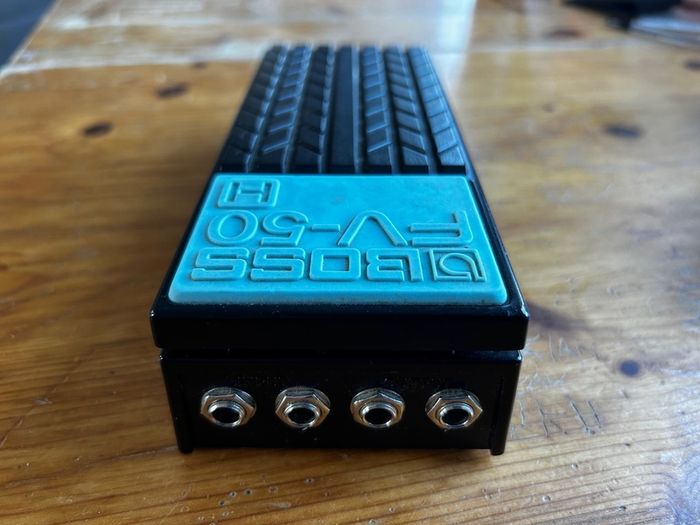 BOSS FV-50H (for Guitar)