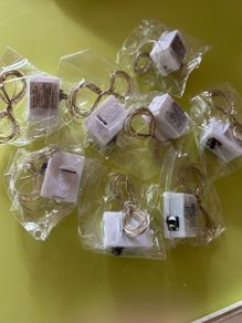 8 mini lights to decoration etc.