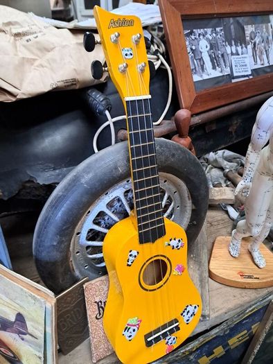 Ashton Soprano Ukulele