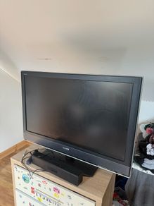 Sony Bravia 1080p 40" Tv - Not Smart