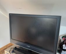 Sony Bravia 1080p 40" Tv - Not Smart