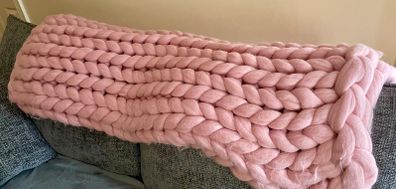 Chunky Knit Blanket