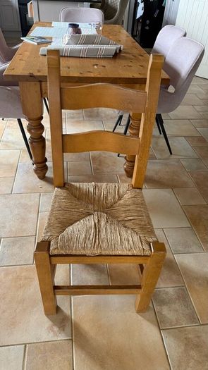 6 farmhouse chairs