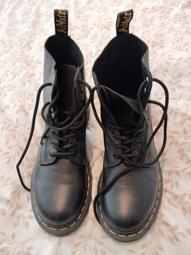 Brand New Dr. Martens 1460 Black 8-Eye Boots | UK 6 (EU 39)