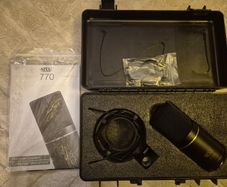 MXL 770 Condenser Microphone(Like New)