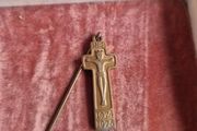 Vintage penal cross pin 1974-1975