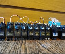 RC servos