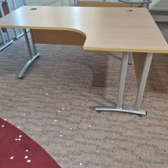 managers corner office desks