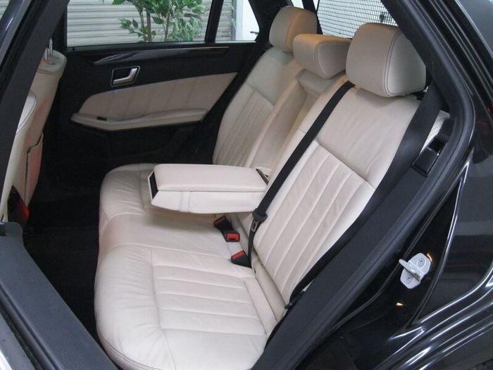 Mercedes-Benz E-Class 2013