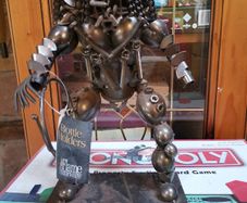 Predator bottle holder
