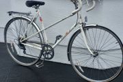 FEMALE Raleigh roadbike ready to use