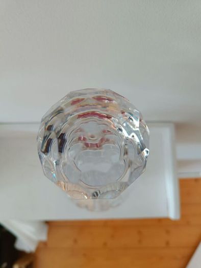 Tyrone Crystal Decanter with Faceted Spherical Stopper