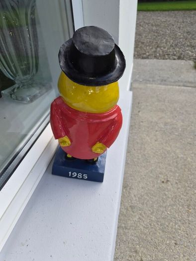 large  tayto  man