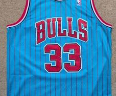 Chicago Bulls Basketball Jersey