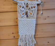 wall decoration with deer antler