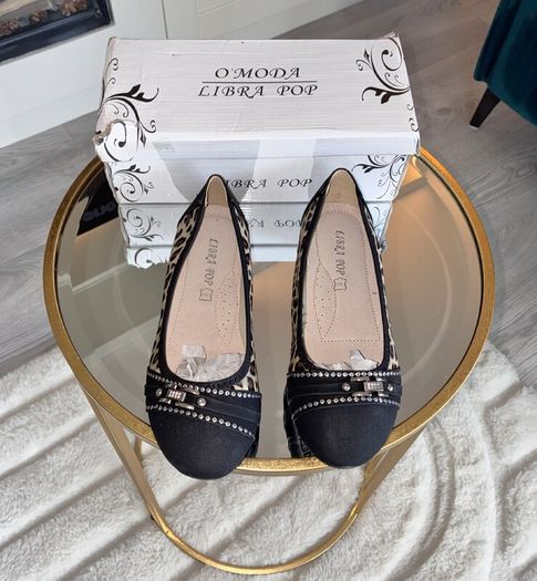 Brand-new Libra Pop Leopard-print Ballerina Pumps with a Black Cap Toe UK 5 / EU 38