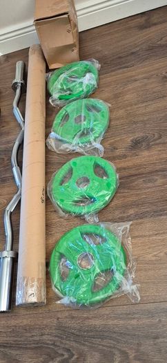 brand new olympic weight lifting set