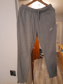 Nike bottoms Immac cond size medium
