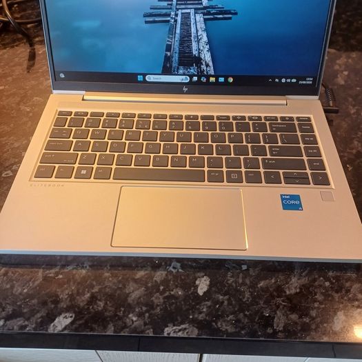 HP Elitebook 640 G10, Intel Ultra 5, 16GB, 512GB, 14"