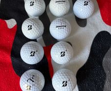 Bridgestone Premium golf balls