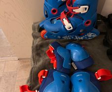 kids inline skates and safety gear