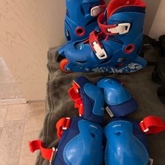 kids inline skates and safety gear