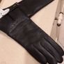 Ladies Black Genuine Leather Faux Fur Lined Gloves M-L Image 2