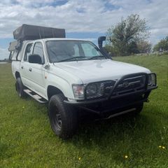 2001 Hilux Double Cab off road Camper