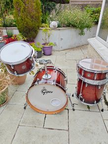 Gretsch Catalina Club 20'' Shell Pack With Snare, Gloss Crimson Burst