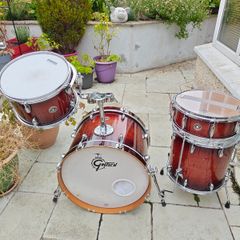 Gretsch Catalina Club 20'' Shell Pack With Snare, Gloss Crimson Burst