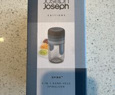 Joseph Joseph editions - SPIRO 3 in 1 Hand Held Spiralizer - NEW