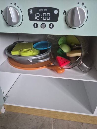 Kids Play Kitchen