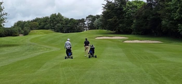 The Premier Follow Golf Trolley - Axglo E5