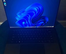 Dell Precision 5550 Laptop i7/32GB/1TBSSD/Nvidia/4k+