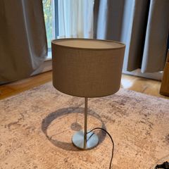 Table lamp (silver)