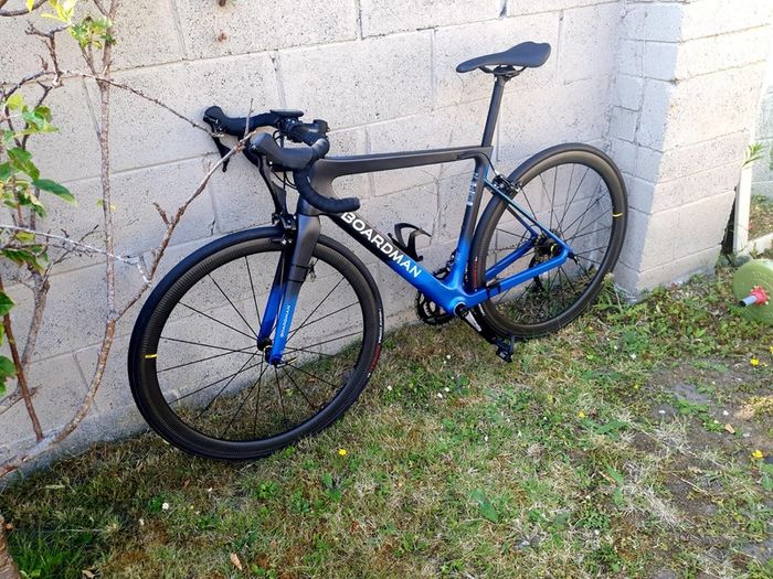 Boardman SLR 8.9 105 Mens Road Bike