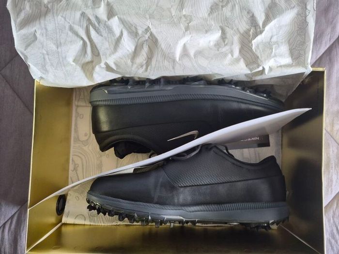 Nike Air Zoom Victory Tour (Brand New)
