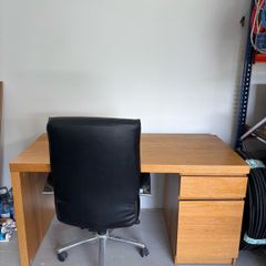 Solid Home Office Desk & Leather Chair