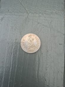 An authentic Irish 1966 commemorative 10 shillings 10 scilling silver coin featuring Padraig Pearse issued to mark the 50th anniversary of the 1916 Easter Rising.Composition: