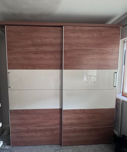 Large 2-Door Sliding Wardrobe