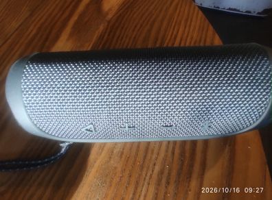 Speakers - JBL Flip