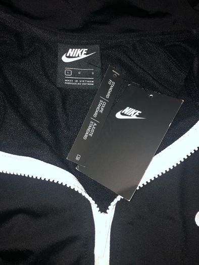 Nike top tracksuit size Large brand new with tag