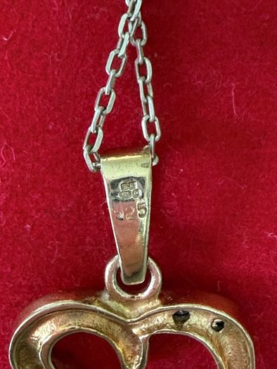 Gold 925 Open Heart pendent and chain