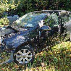 vw Golf mk 5 breaking