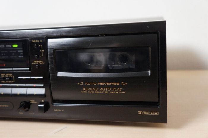Pioneer CT-W205R Cassette tape deck - free shipping