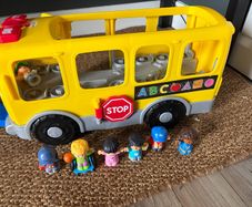 Fisher-Price Little People Toy Big Yellow School Bus