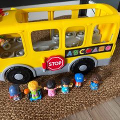 Fisher-Price Little People Toy Big Yellow School Bus